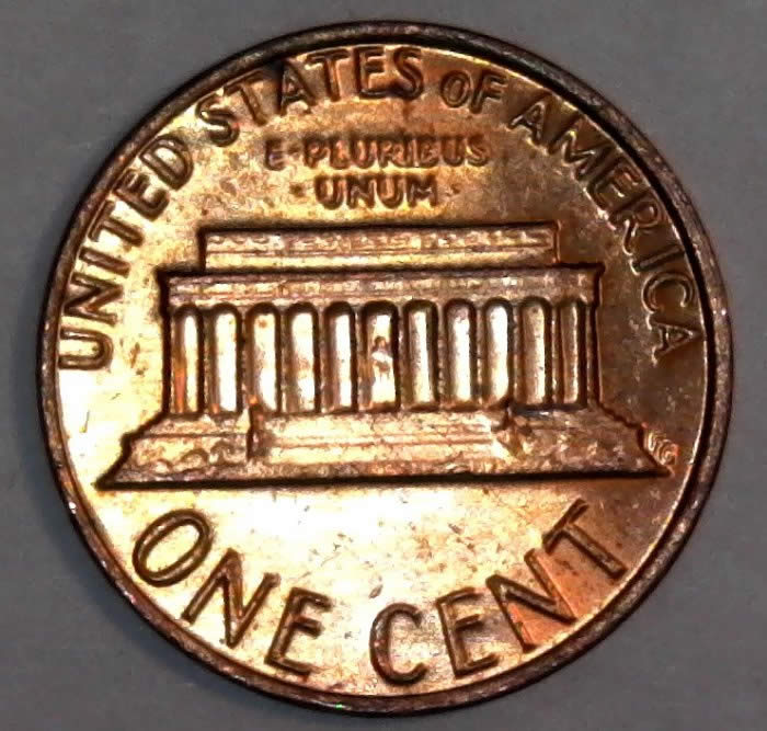 1982-P-Lincoln-Memorial-Cent-With-Nice-Misaligned-Die-And-Rim-Cud
